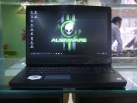 Alienware 17 R4 (2016)